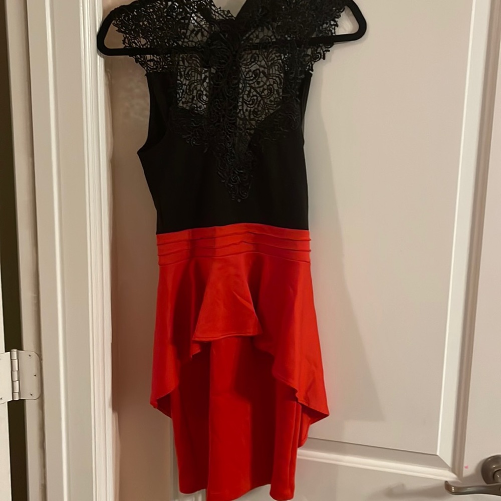 Super cute cocktail dress.
